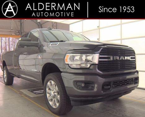 2019 RAM 3500 Big Horn Crew Cab 4x4 8' Box