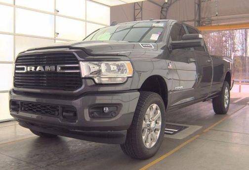 2019 RAM 3500 Big Horn Crew Cab 4x4 8' Box