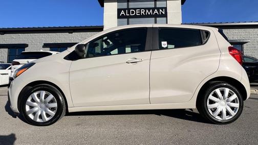 2017 Chevrolet Spark LS