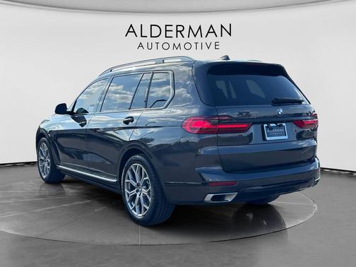Dark Graphite Metallic 2020 BMW X7 xDrive40i