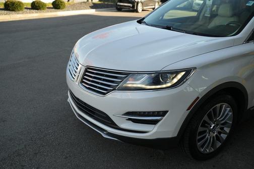 2015 Lincoln MKC Base