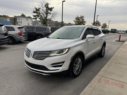 2015 Lincoln MKC Base