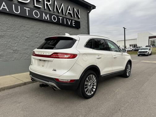 2015 Lincoln MKC Base