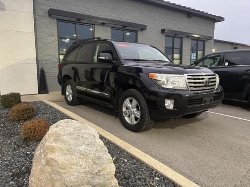 2013 Toyota Land Cruiser Base