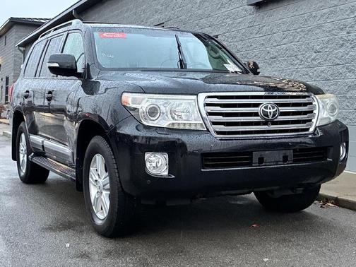 2013 Toyota Land Cruiser Base