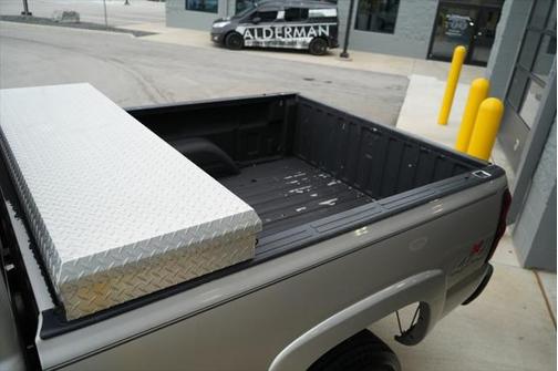 2004 Chevrolet Silverado 2500 LT H/D Extended Cab