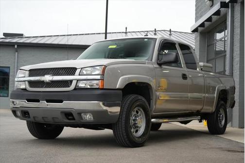 2004 Chevrolet Silverado 2500 LT H/D Extended Cab