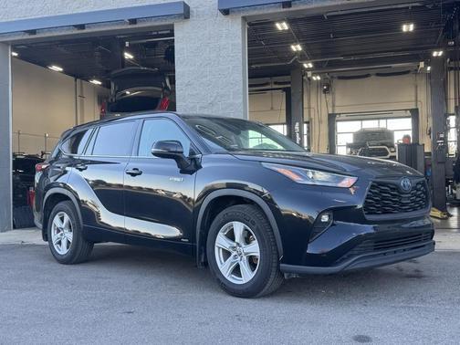 2021 Toyota Highlander Hybrid LE