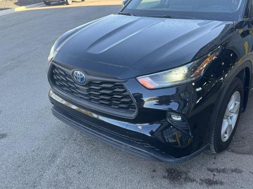 2021 Toyota Highlander Hybrid LE