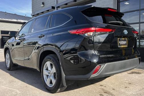 2021 Toyota Highlander Hybrid LE
