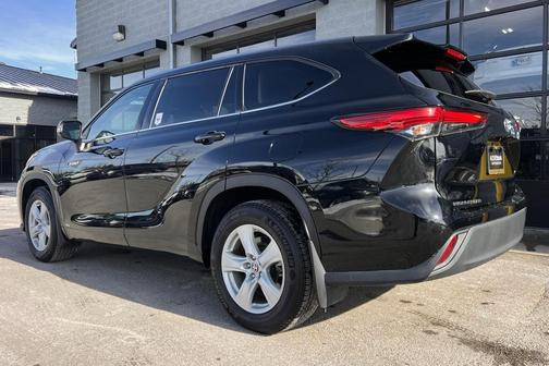 2021 Toyota Highlander Hybrid LE