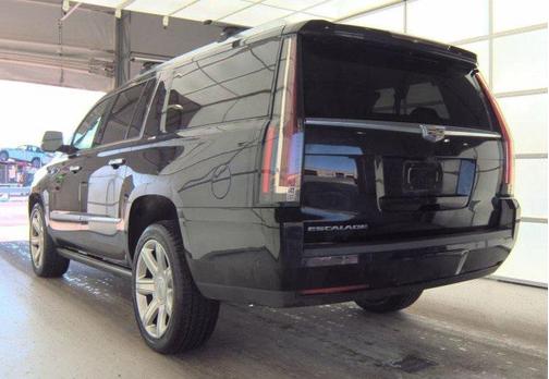 2019 Cadillac Escalade ESV Premium Luxury