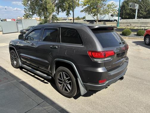 2019 Jeep Grand Cherokee Trailhawk