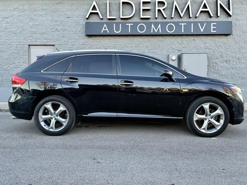 2010 Toyota Venza Base