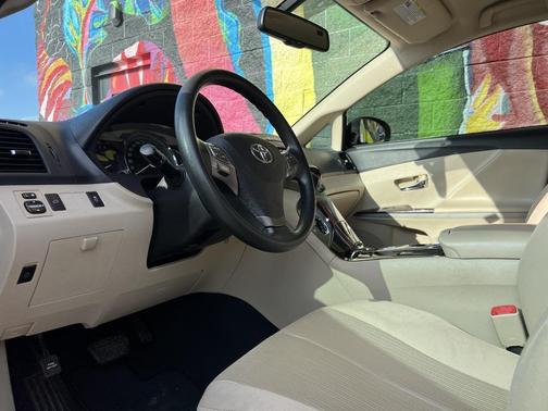 2010 Toyota Venza Base
