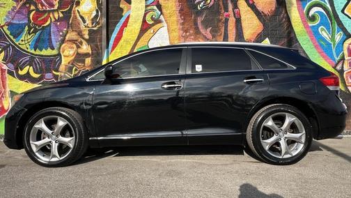 2010 Toyota Venza Base