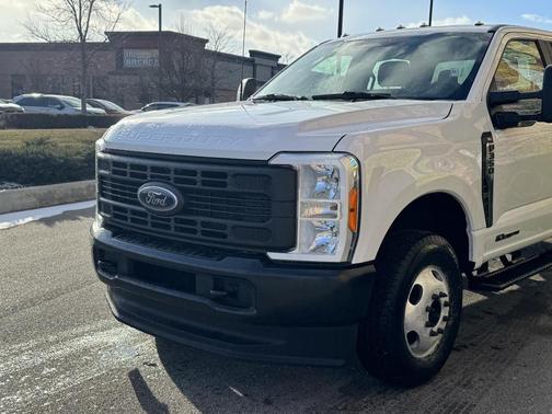 2023 Ford F-350 XL