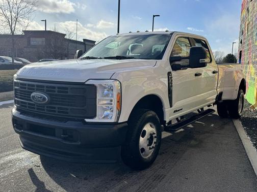 2023 Ford F-350 XL