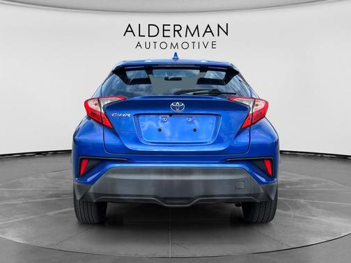 Blue Eclipse Metallic 2020 Toyota C-HR LE