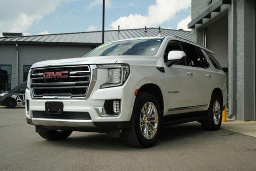 2023 GMC Yukon SLT