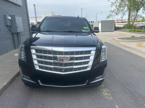 2019 Cadillac Escalade ESV Luxury