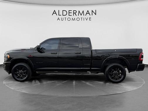 Diamond Black Crystal Pearlcoat 2020 RAM 2500 Limited Mega Cab 4x4 6'4' Box