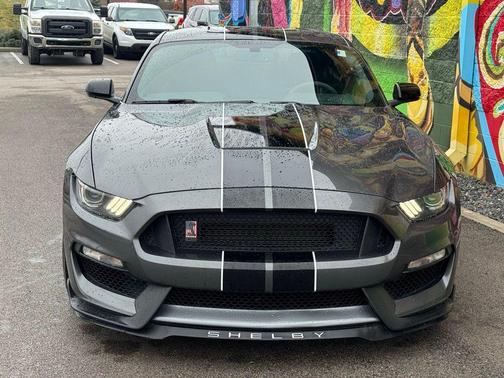 2017 Ford Shelby GT350 Base