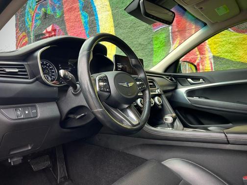 2022 Genesis G70 2.0T AWD