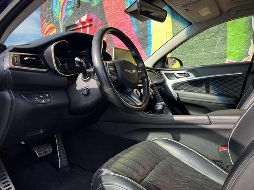 2020 Genesis G70 3.3T AWD