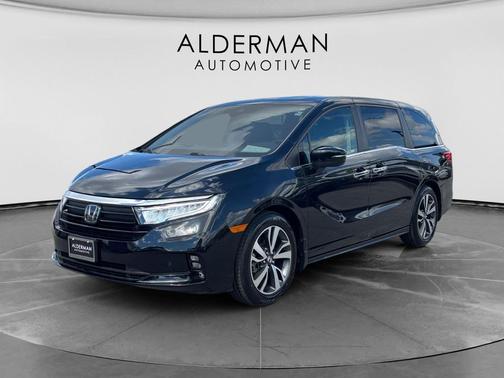 Crystal Black Pearl 2021 Honda Odyssey Touring
