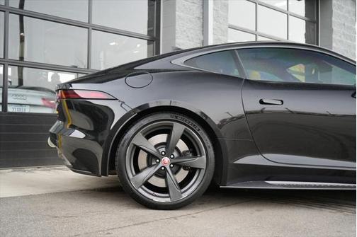 2018 Jaguar F-TYPE 400 Sport