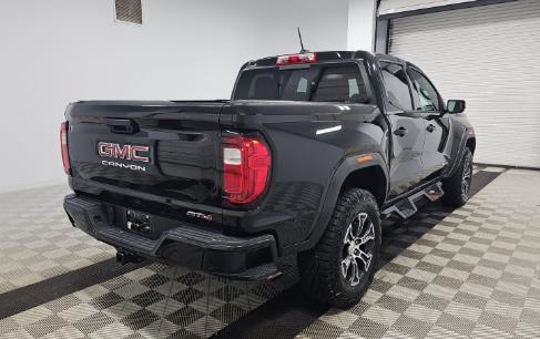 Onyx Black 2023 GMC Canyon AT4