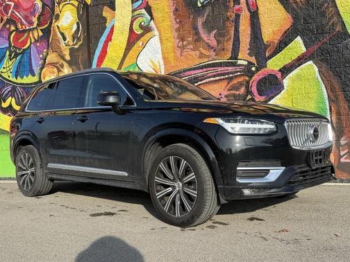 2024 Volvo XC90 B6 Plus Bright Theme 7-Seater
