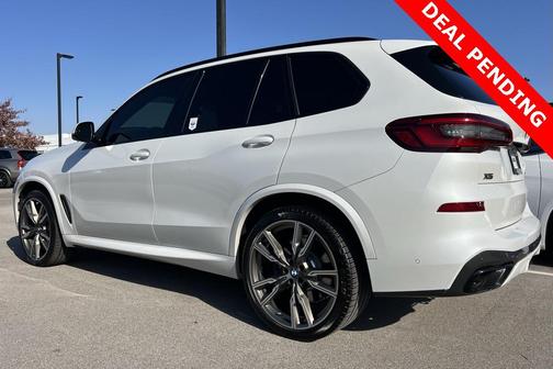 2020 BMW X5 M50i