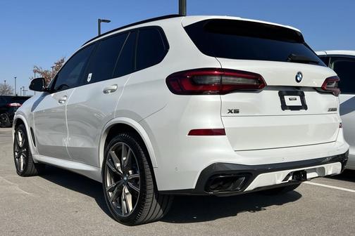 2020 BMW X5 M50i