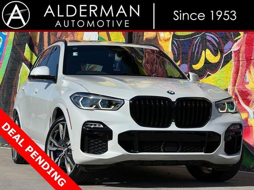 2020 BMW X5 M50i