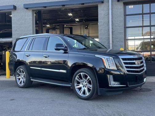 2016 Cadillac Escalade Luxury