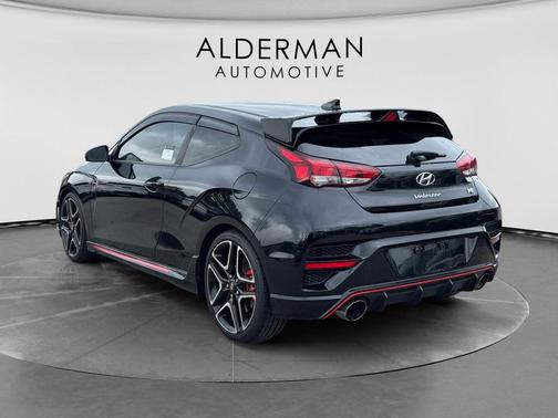 Ultra Black 2022 Hyundai Veloster N Base