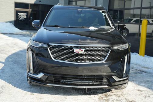 2022 Cadillac XT6 Premium Luxury FWD