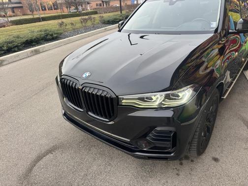 2020 BMW X7 xDrive40i
