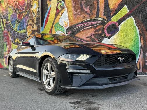 2018 Ford Mustang EcoBoost