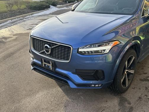 2016 Volvo XC90 T6 R-Design