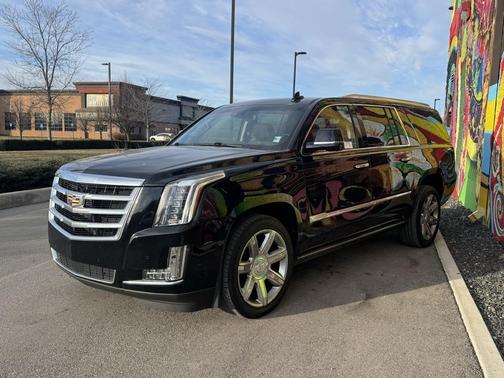 2019 Cadillac Escalade ESV Premium Luxury