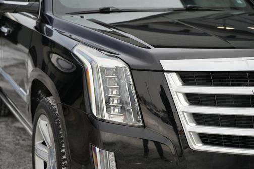 2019 Cadillac Escalade ESV Premium Luxury