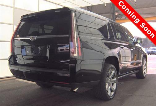 2019 Cadillac Escalade ESV Premium Luxury