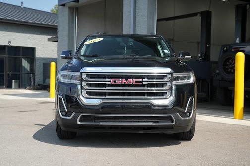 2023 GMC Acadia AWD SLT