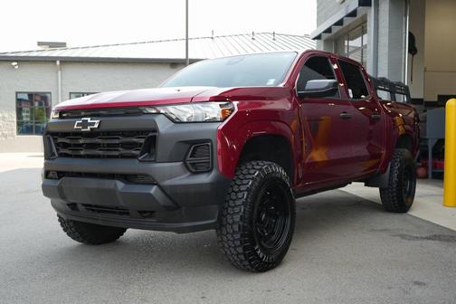 2024 Chevrolet Colorado WT