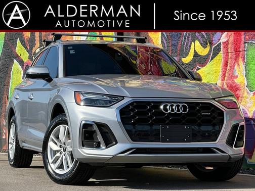 2022 Audi Q5 45 S line Premium