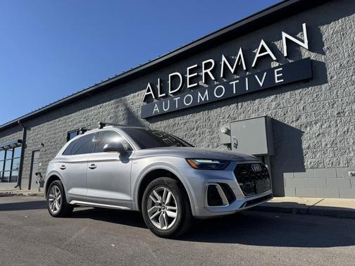 2022 Audi Q5 45 S line Premium