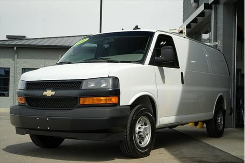 2021 Chevrolet Express 2500 RWD 2500 Regular Wheelbase WT